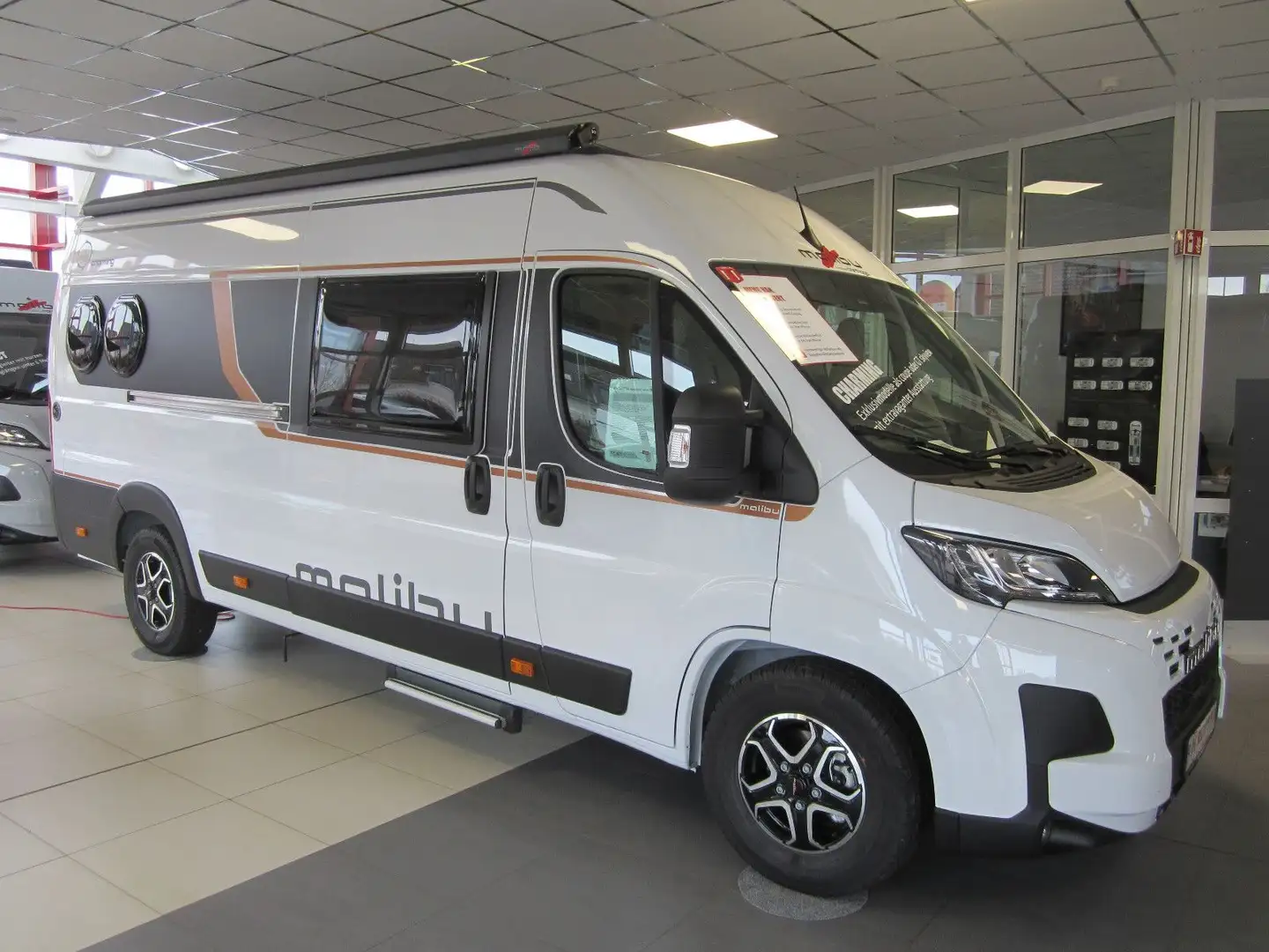 Malibu 640 LE K Coupe  Automatik *5 Jahre GARANTIE* Weiß - 1