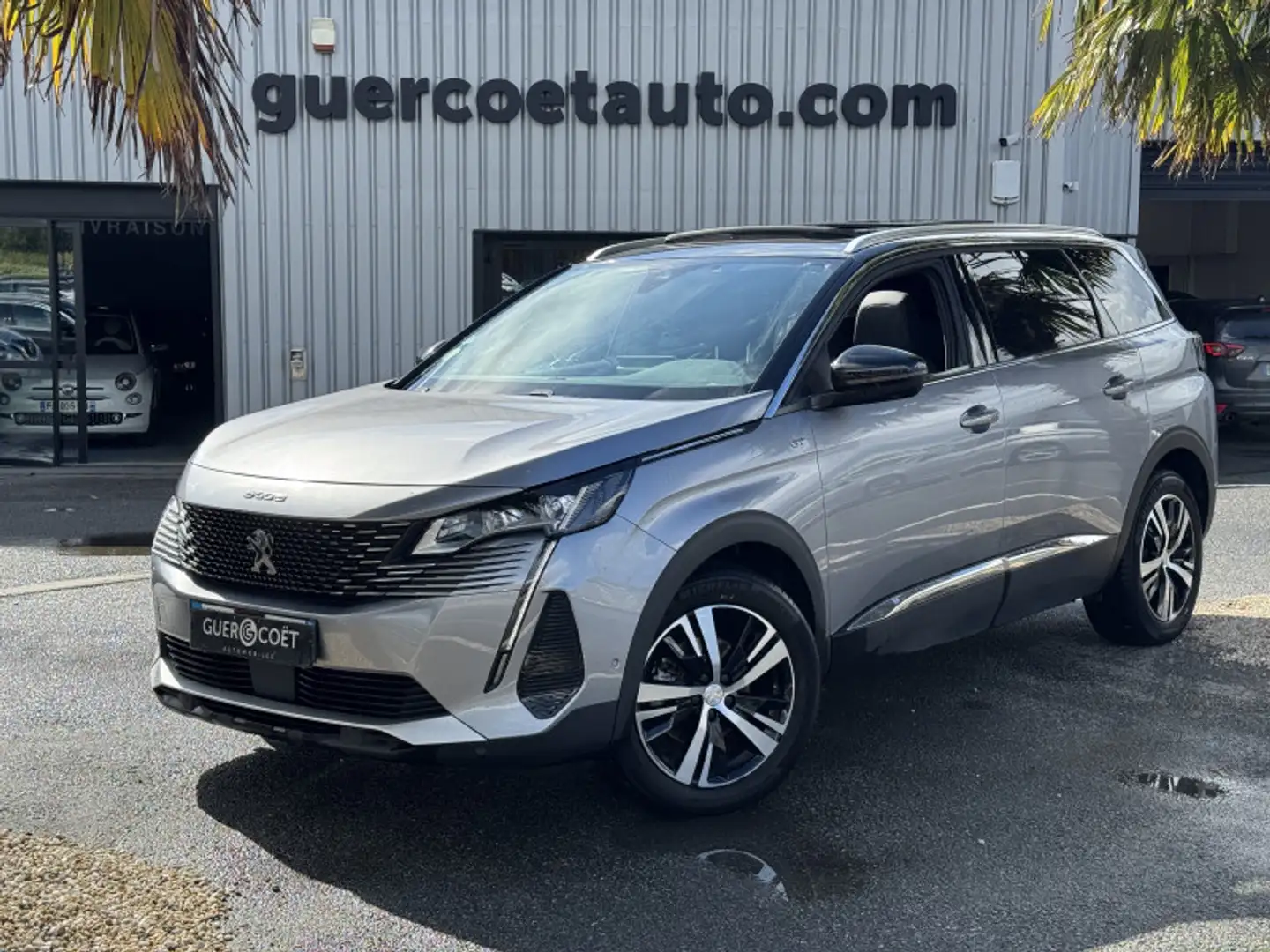 Peugeot 5008 1.5 BLUEHDI 130CH S\u0026S GT Grau - 2