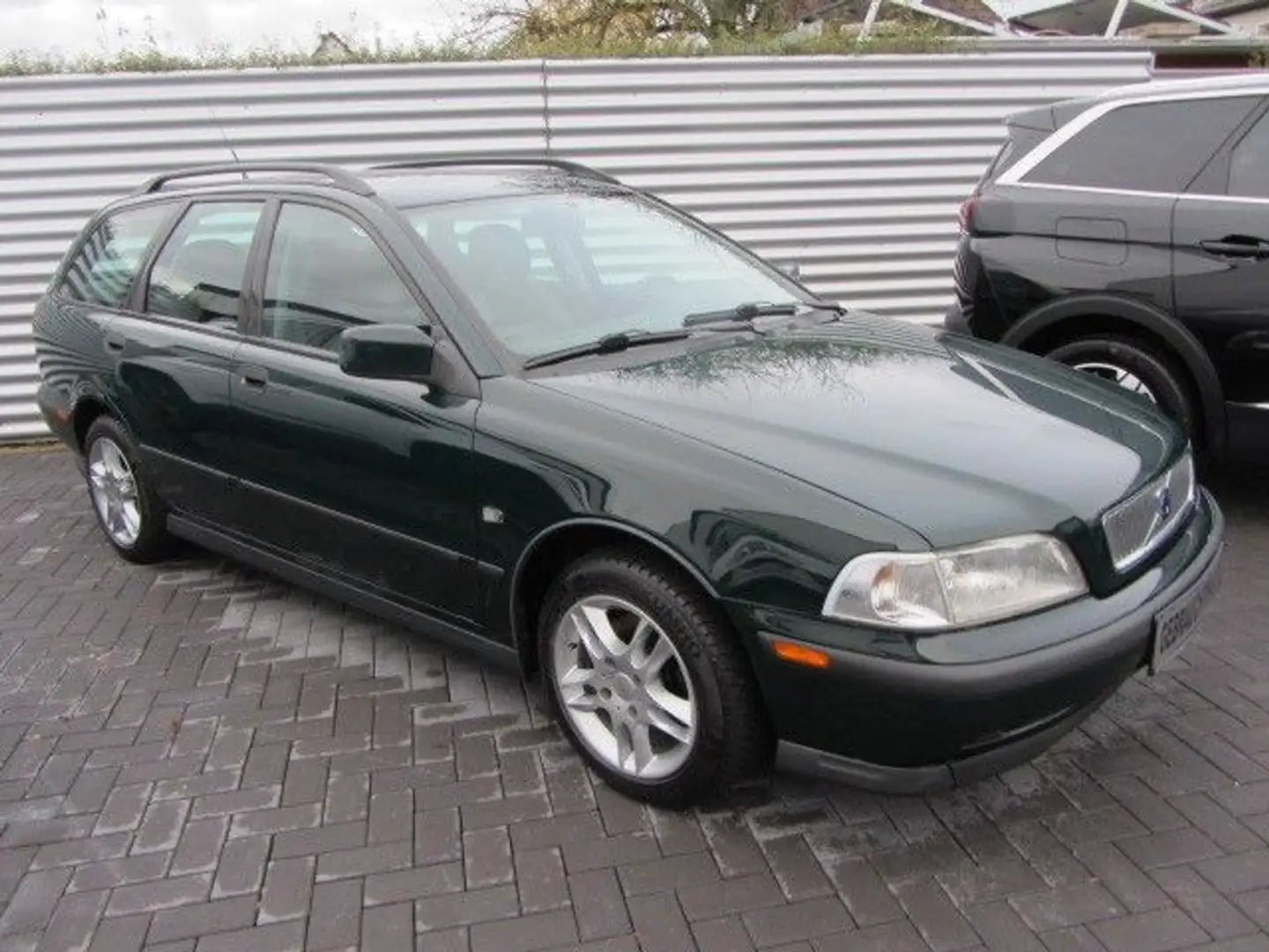 Volvo V40 1 Hand zelena - 1