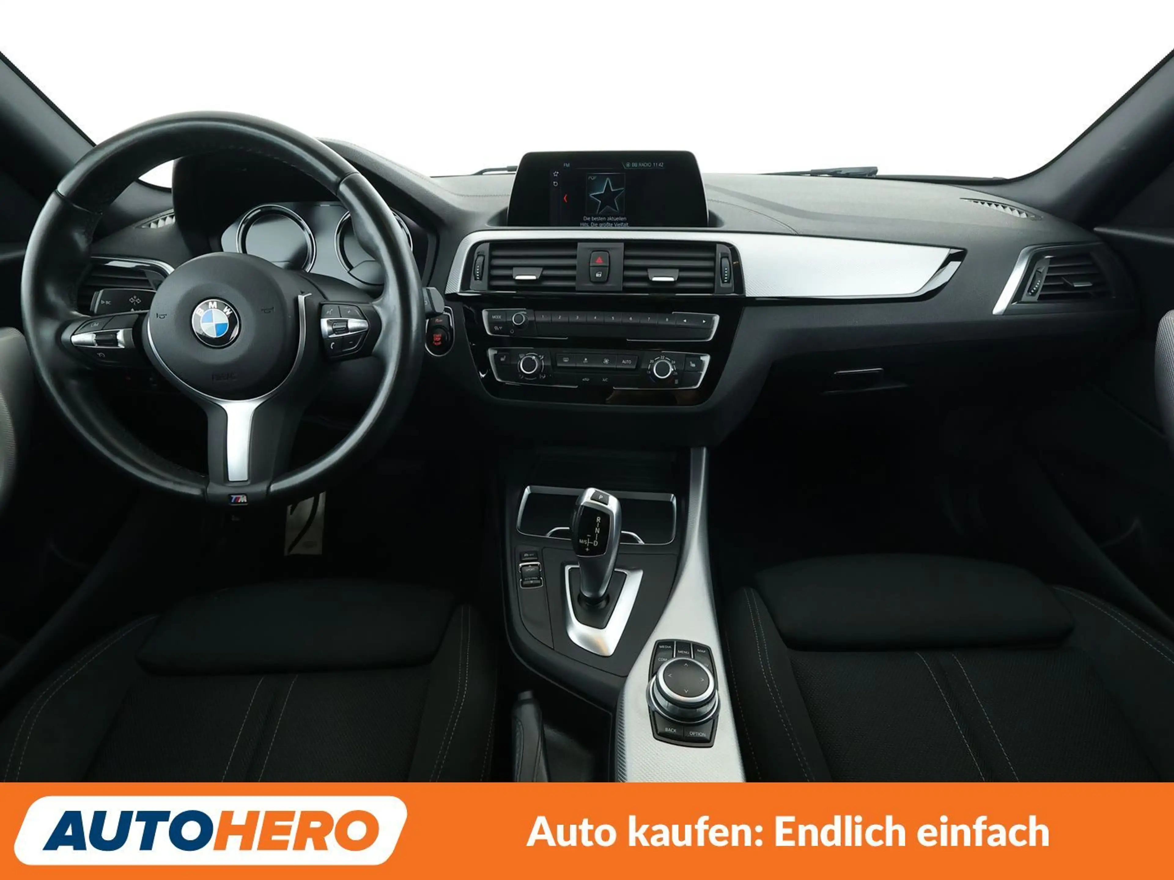 BMW 120 120i Edition M Sport Shadow Aut.*NAVI*PDC*TEMPO* — photo 12