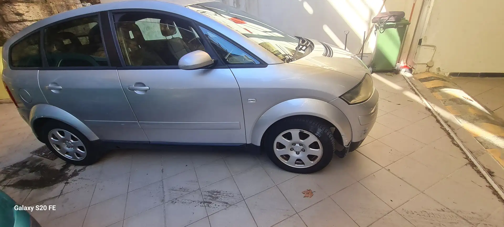 Audi A2 A2 I 2000 1.4 tdi Top Plateado - 2