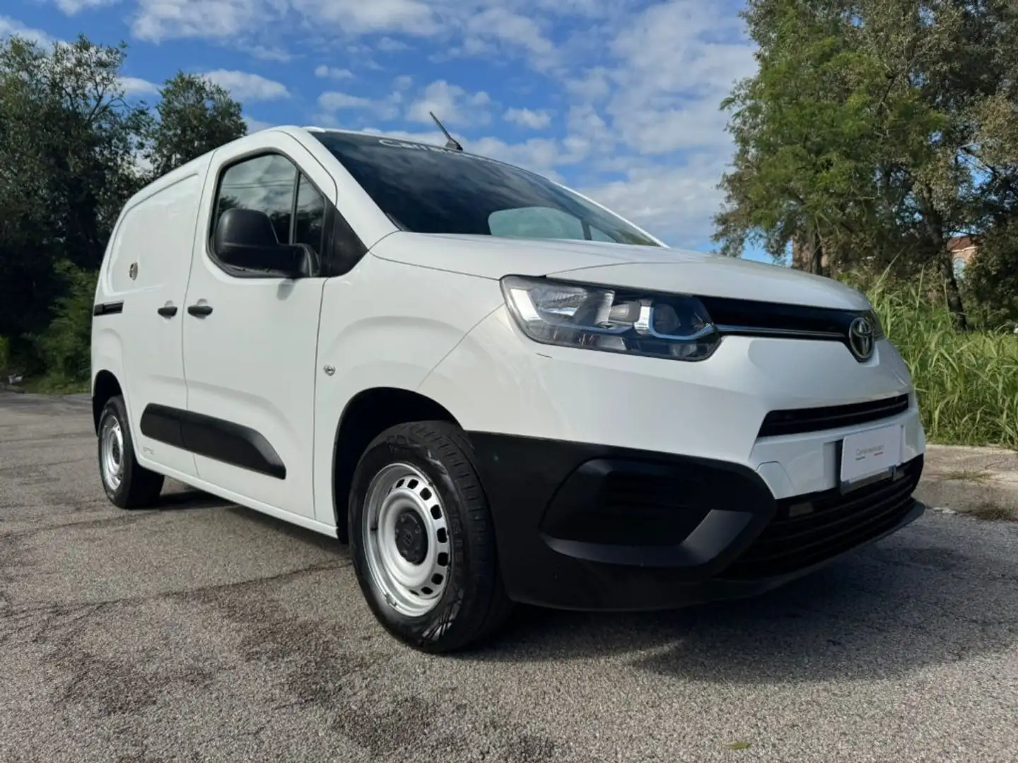 Toyota Proace City 1.5D 100 CV S&S PC 5p. Active Bianco - 1