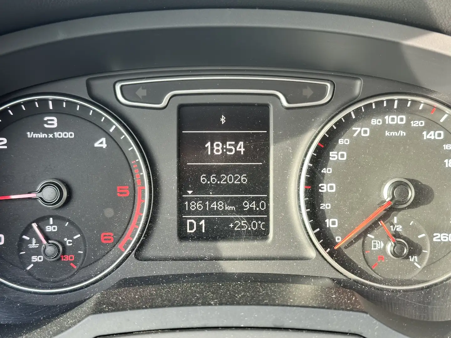 Audi Q3 2.0 TDI quattro S tronic - 1