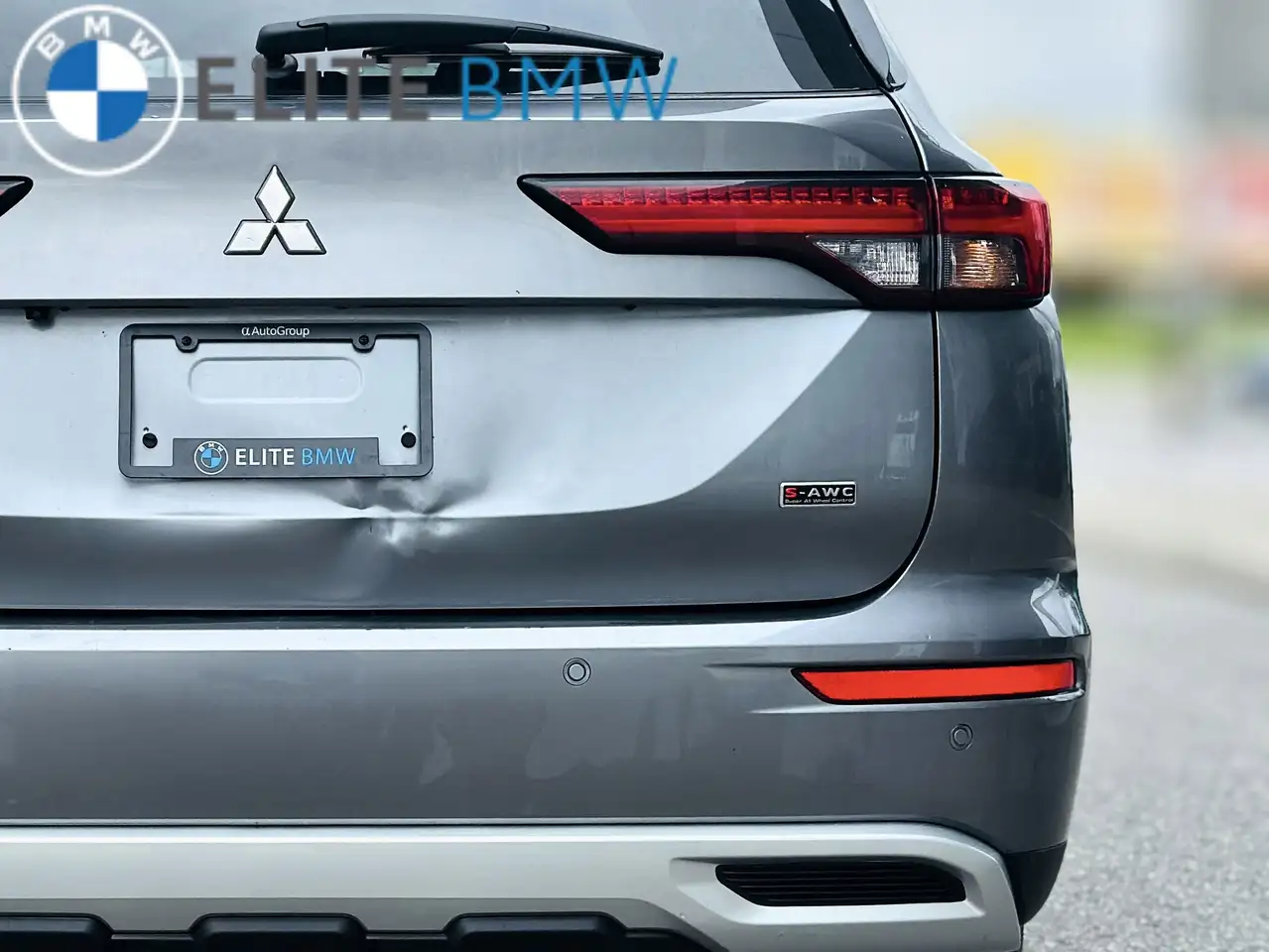 Mitsubishi Outlander снимка Mitsubishi Outlander