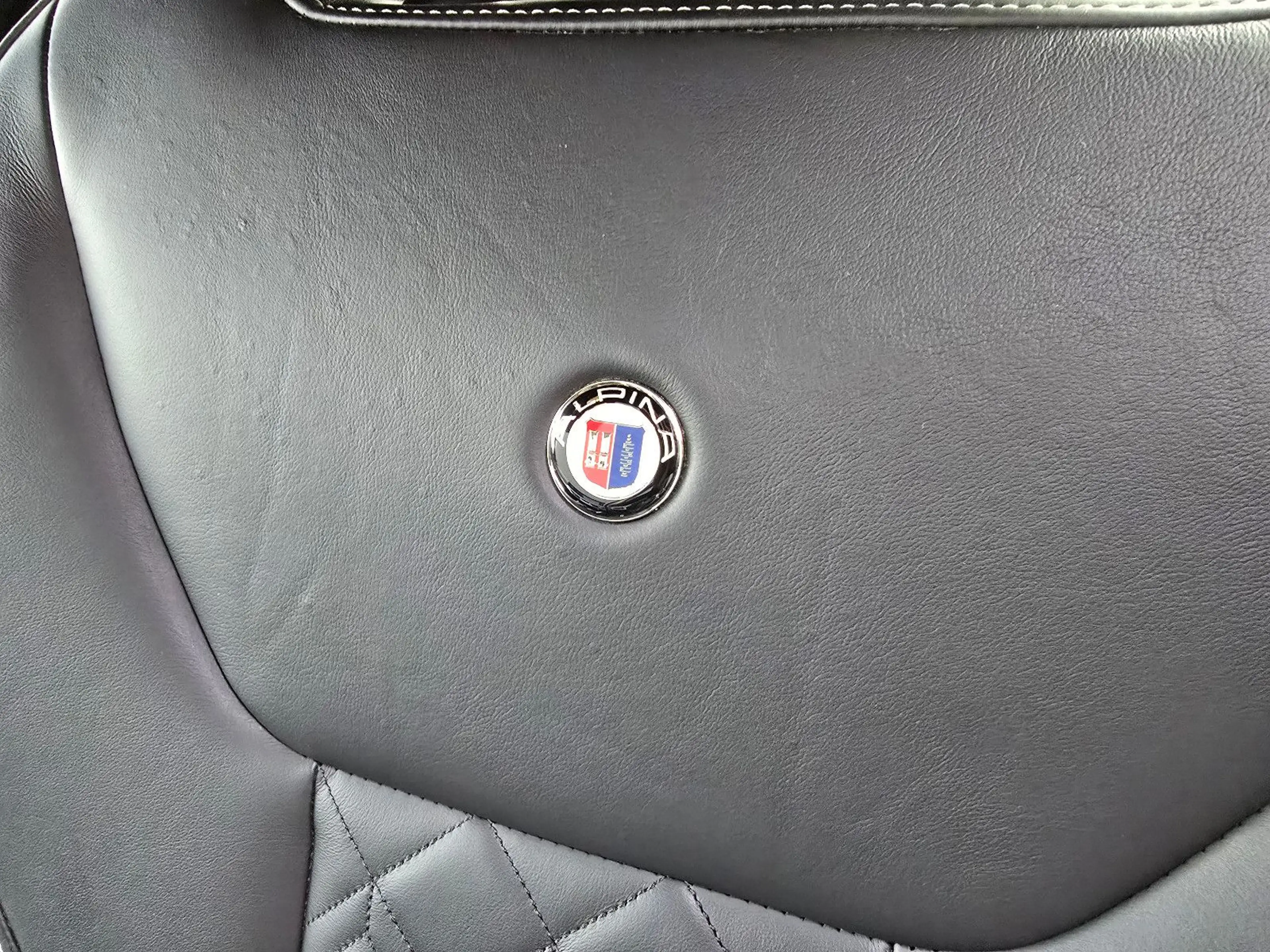 Alpina D3 S 3.0 Allrad Touring*Panorama*AHK*HUD*ACC* — photo 13