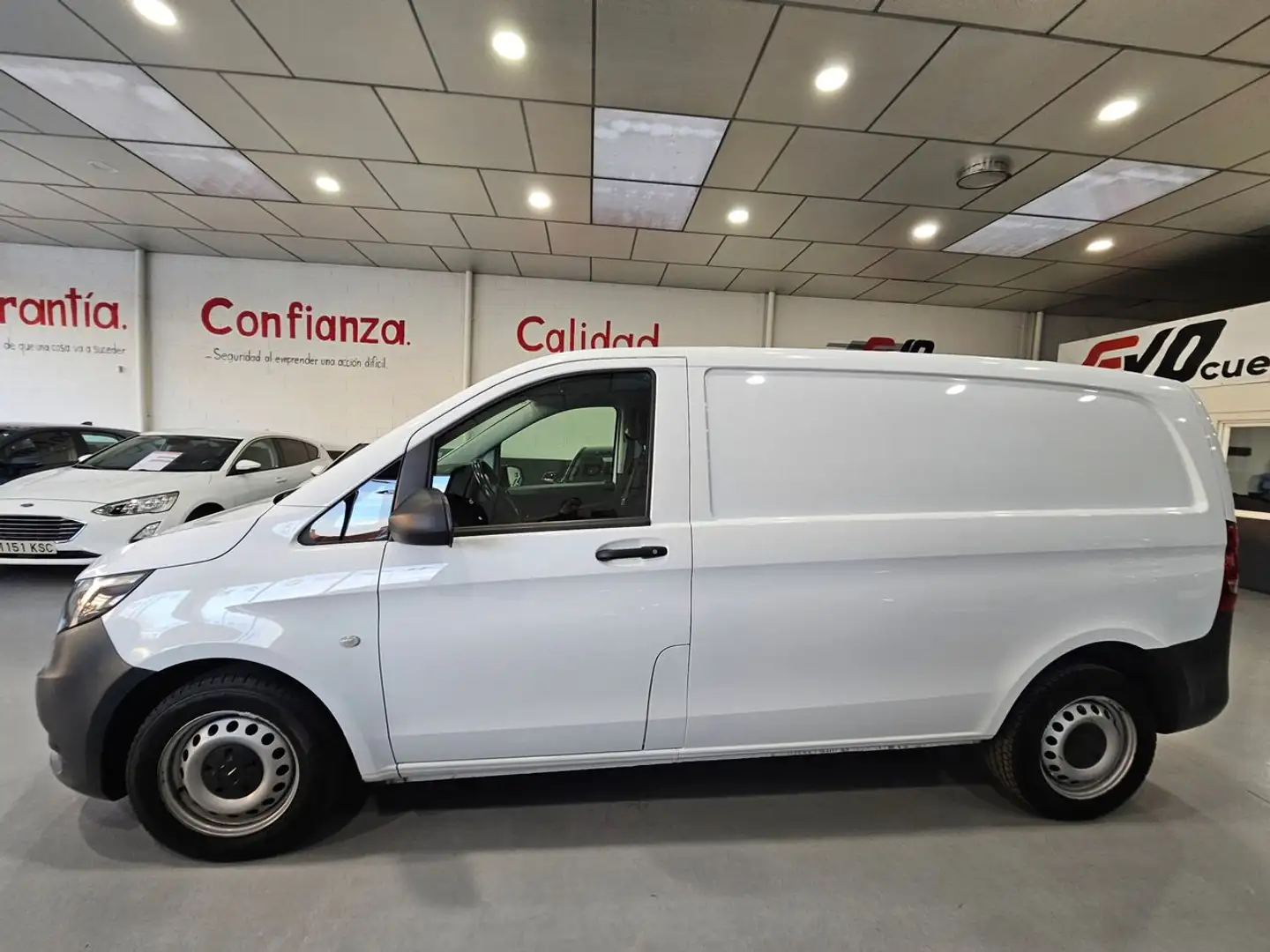 Mercedes-Benz Vito M1 114 CDI KOMPAKT 7G AUTO Blanco - 2
