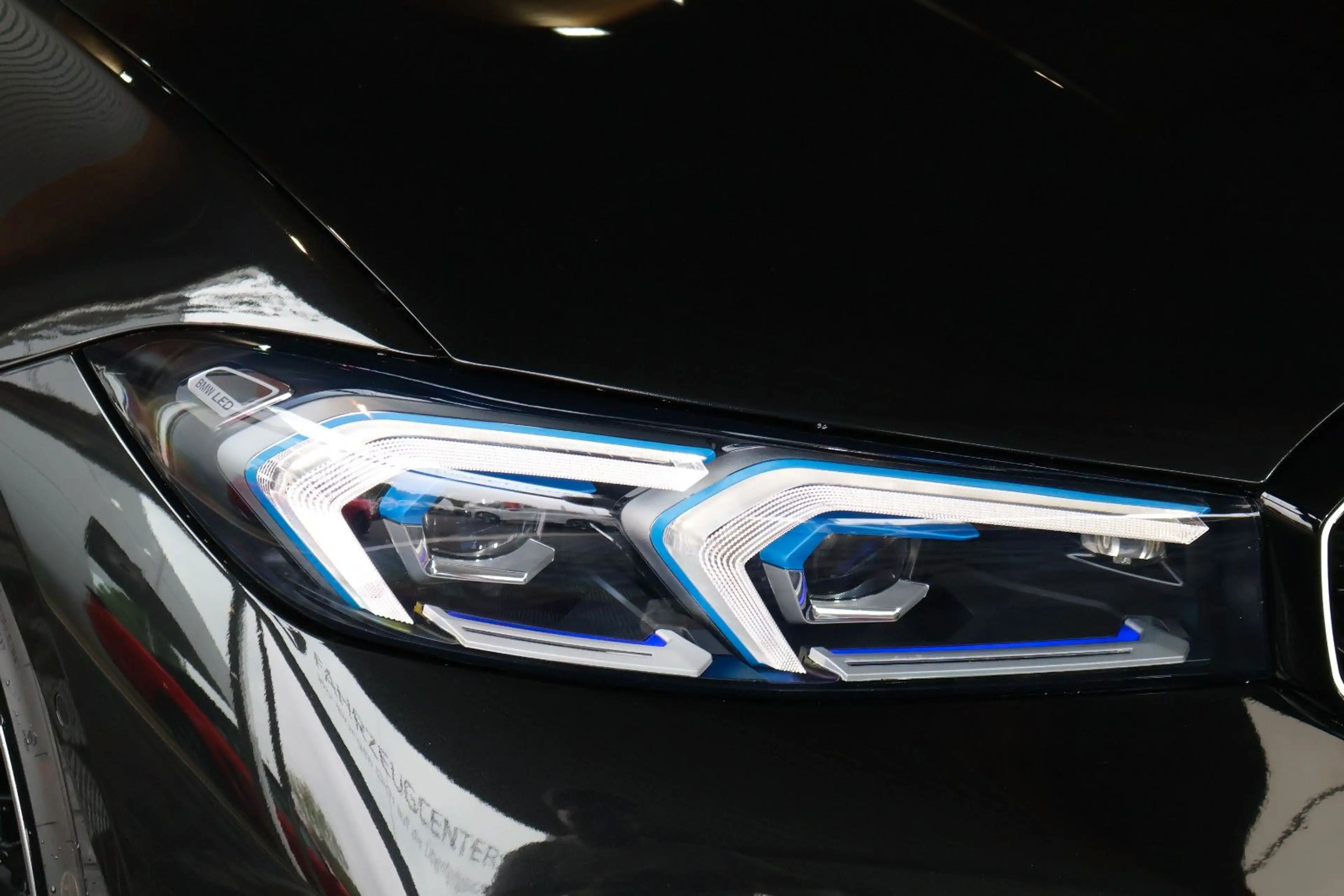 BMW 330 d xDrive Touring LCI HUD/360°/ACC/TOTWINKEL — photo 6