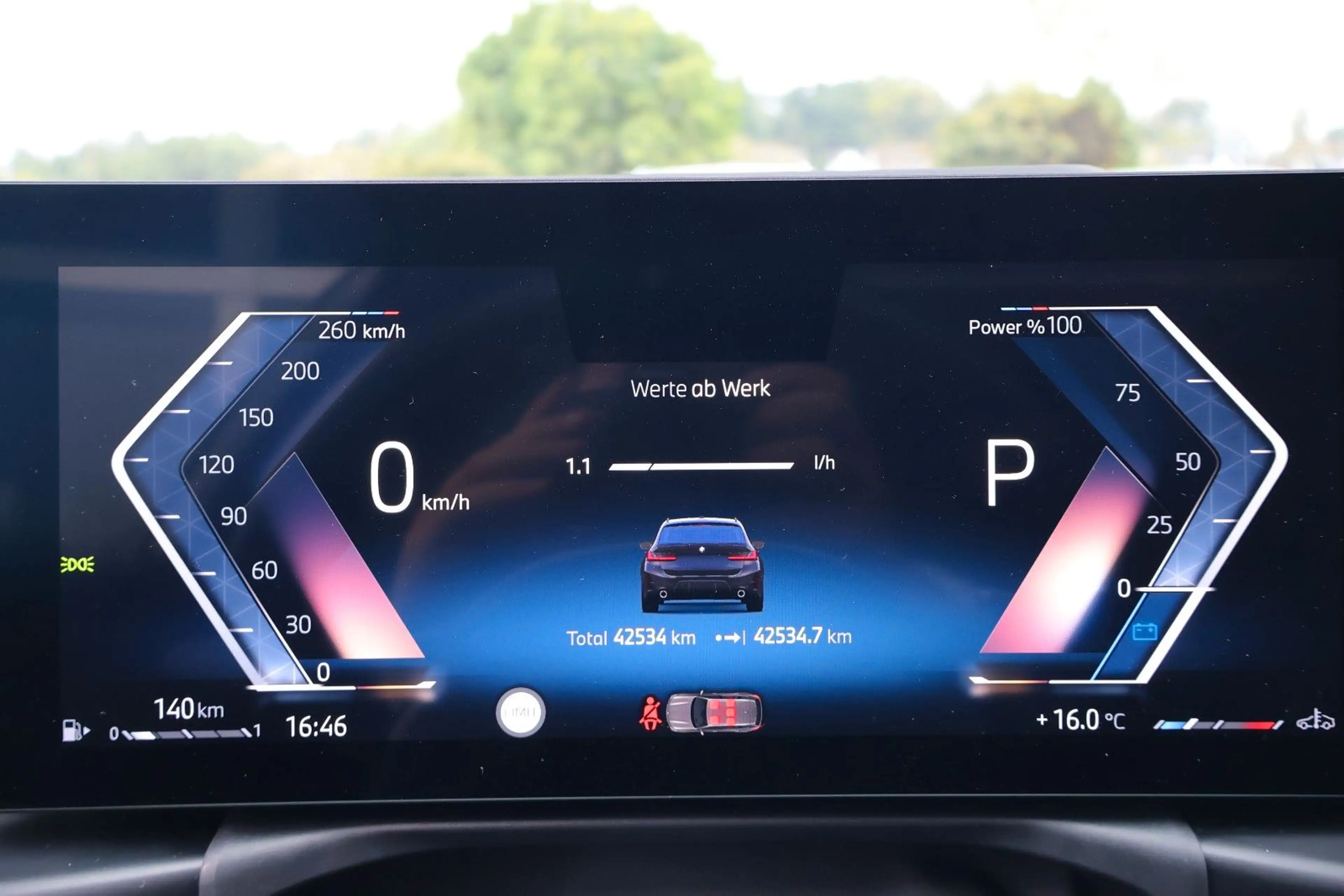 BMW 330 d xDrive Touring LCI HUD/360°/ACC/TOTWINKEL — photo 14