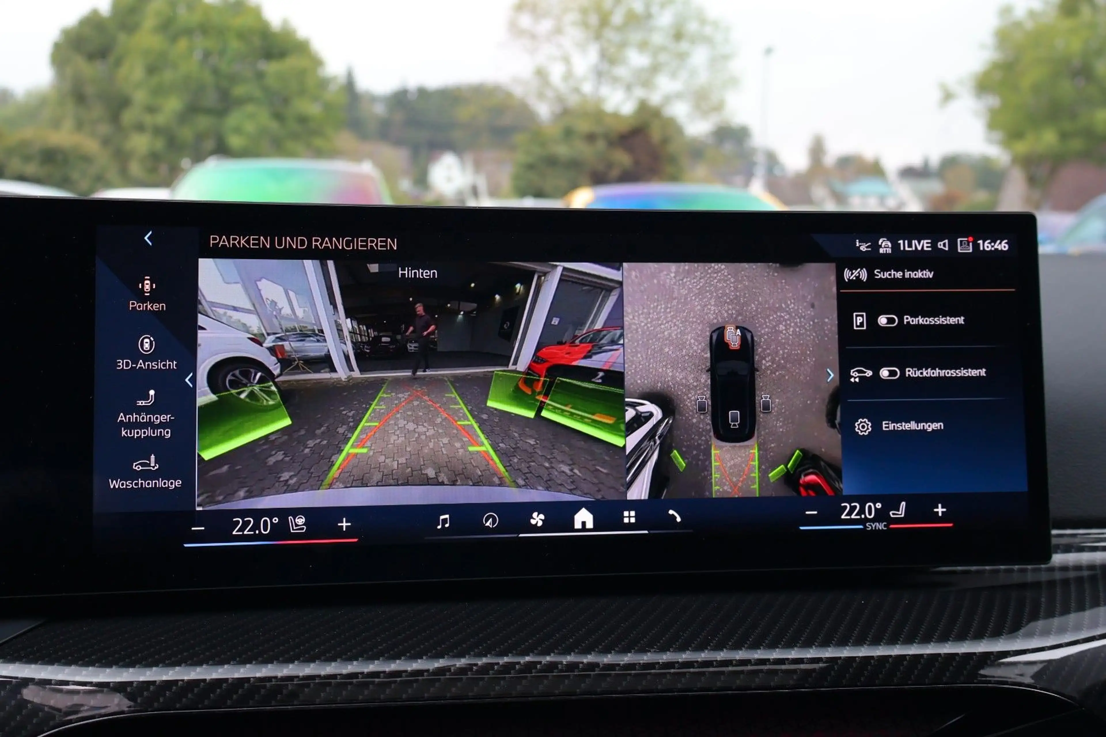 BMW 330 d xDrive Touring LCI HUD/360°/ACC/TOTWINKEL — photo 15