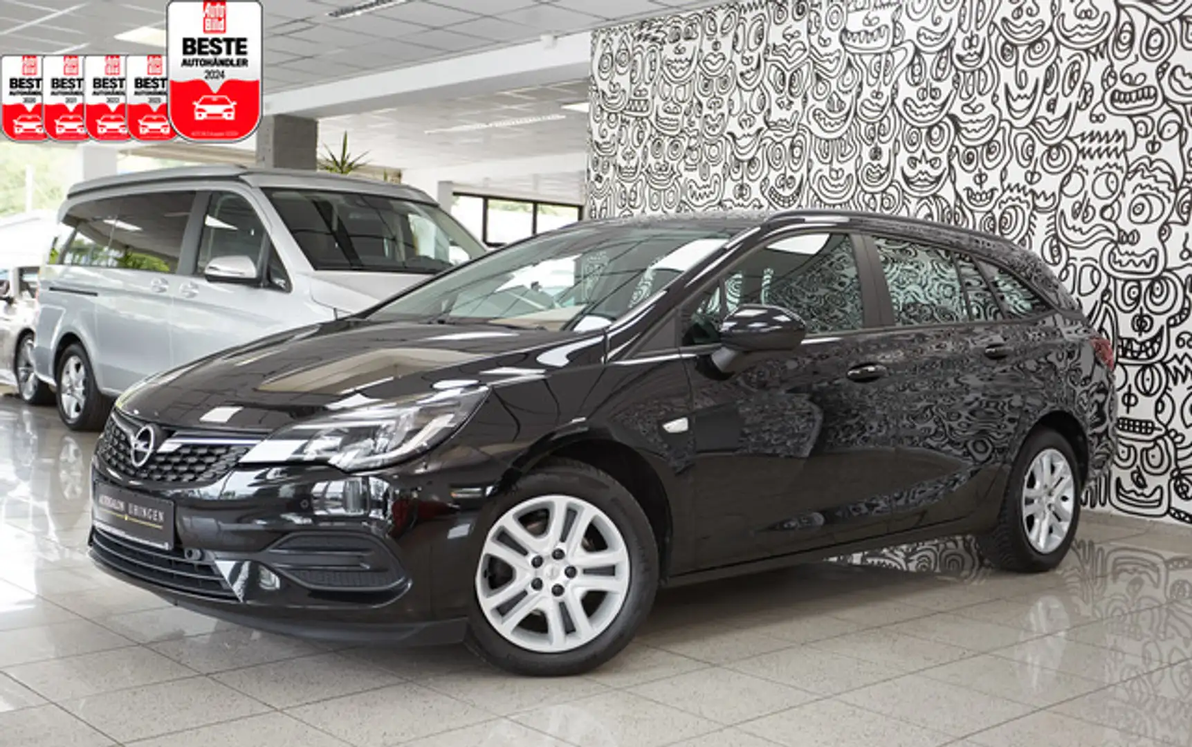 Opel Astra Sports Tourer EDITION*AUTOMATIK*NAVI*AHK* Schwarz - 1