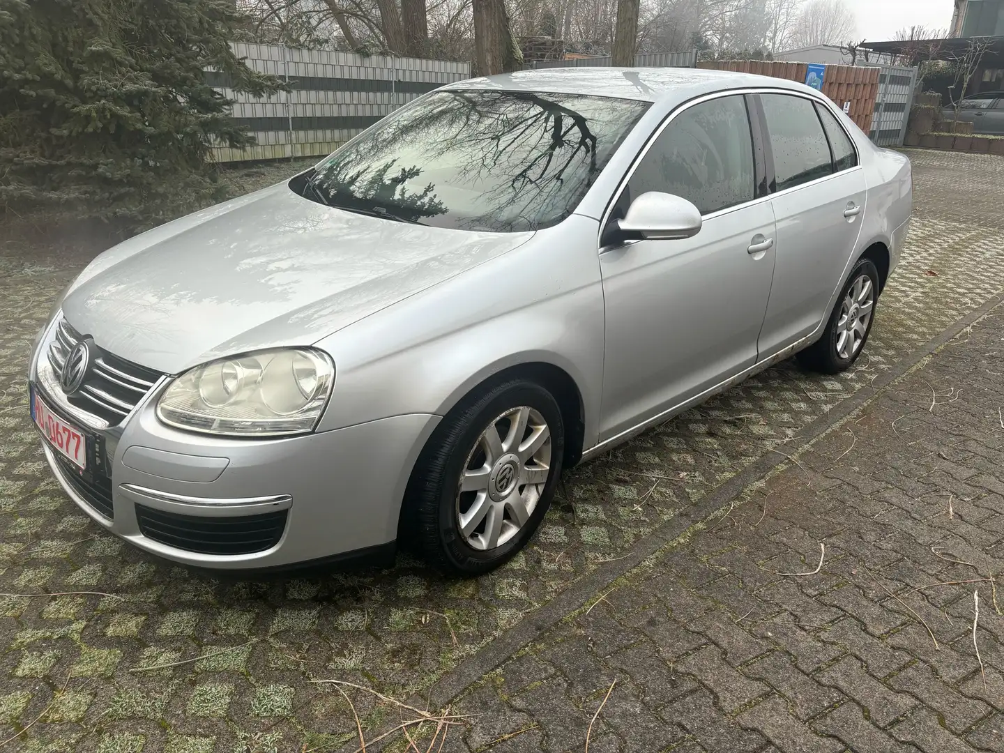 Volkswagen Jetta 1.9 TDI   ps 105.  tüv. neu Silber - 2