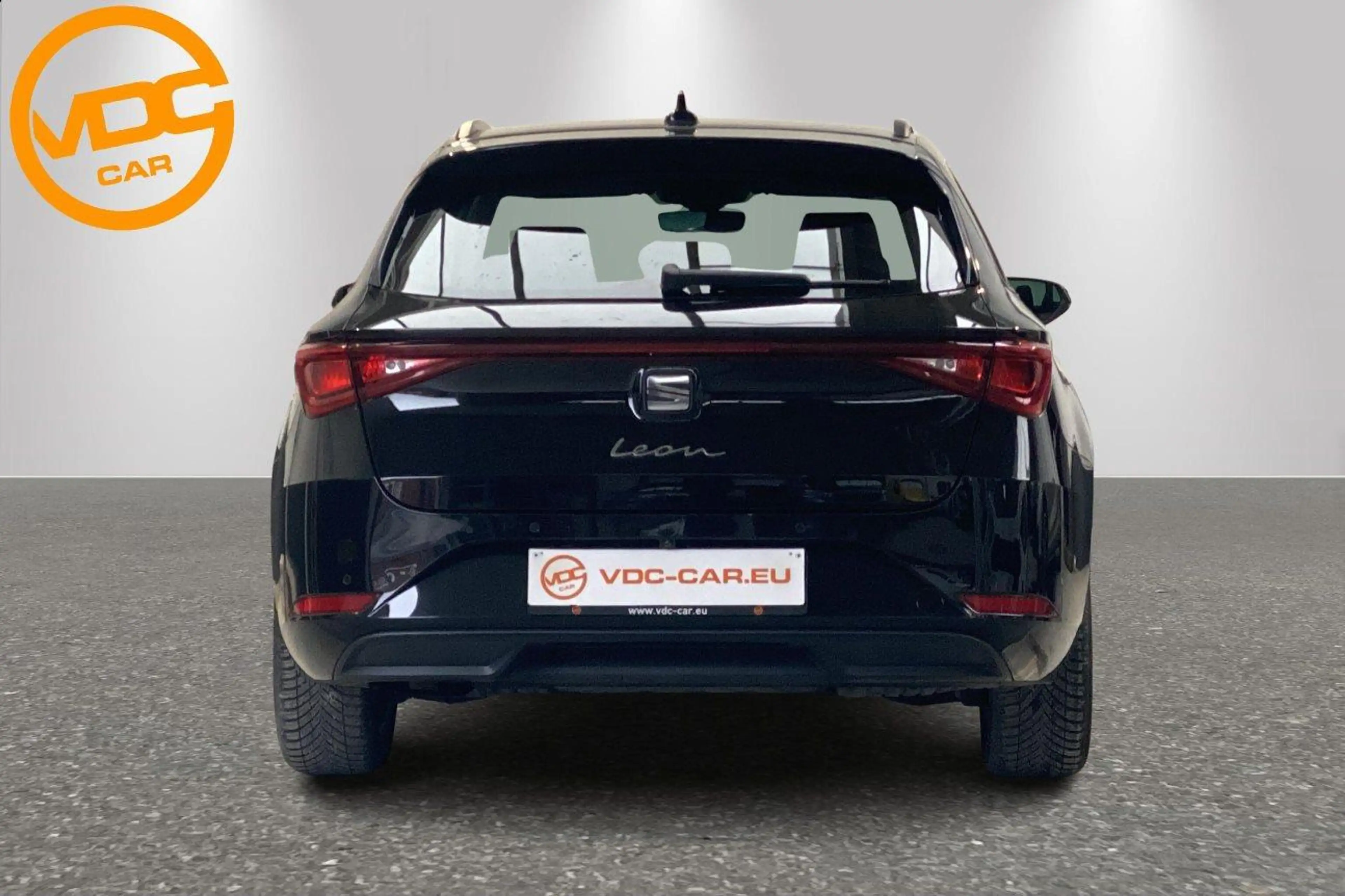 SEAT Leon Style ST 1.0 TSI DSG — photo 5