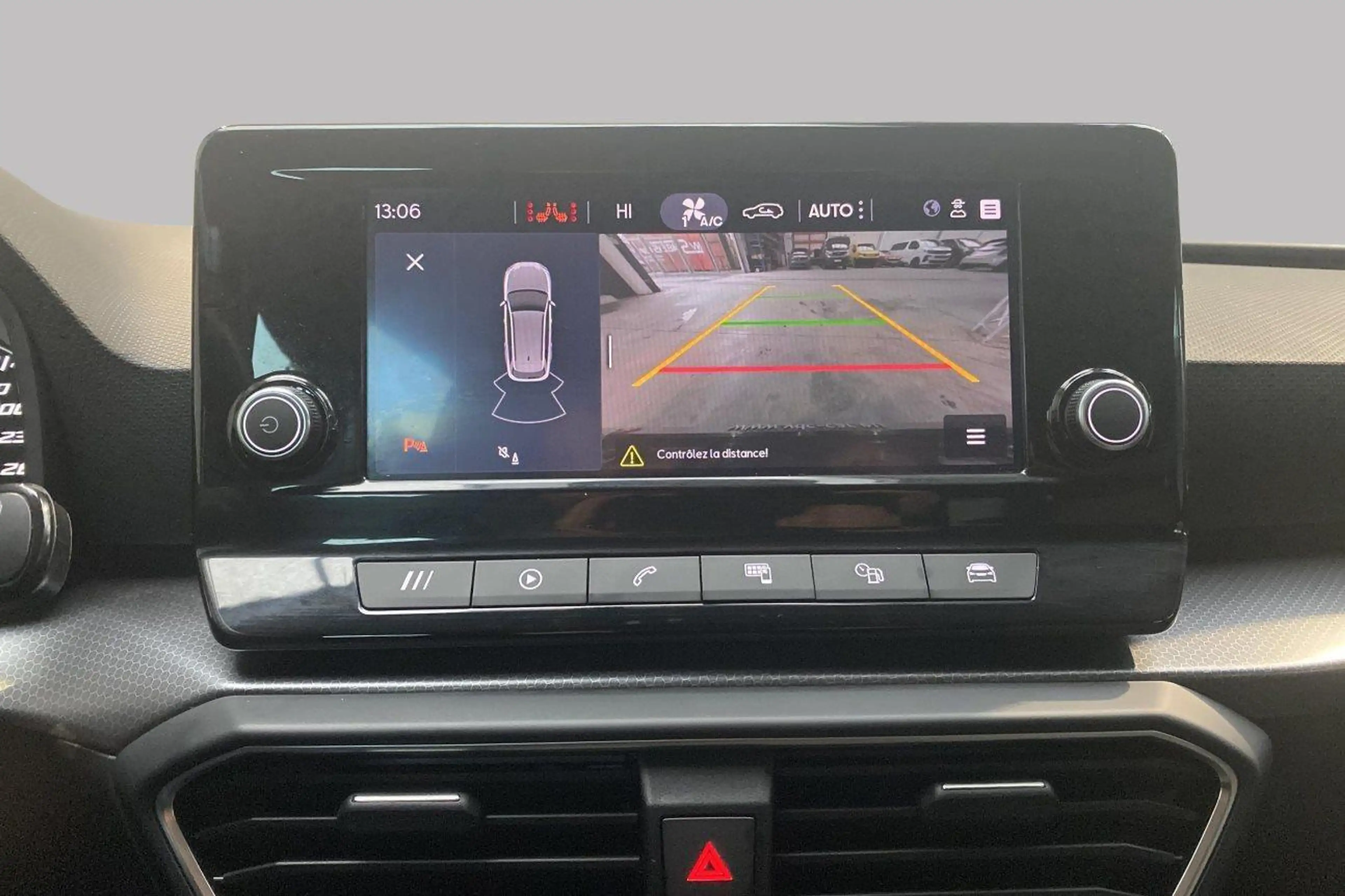 SEAT Leon Style ST 1.0 TSI DSG — photo 12