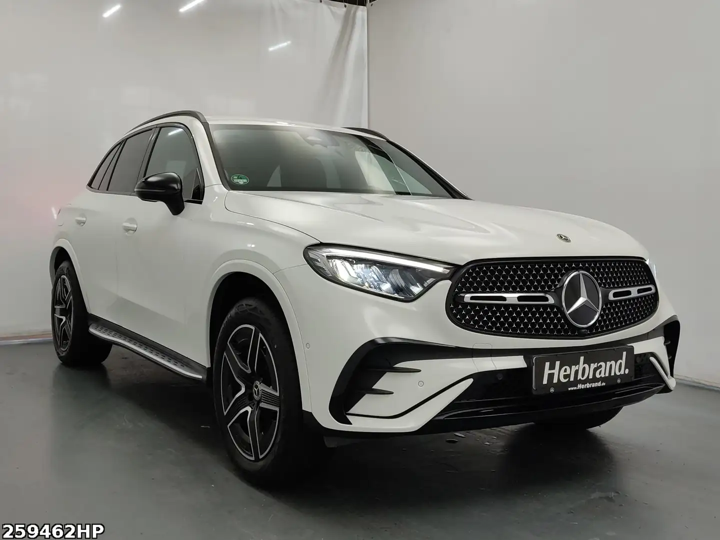 Mercedes-Benz GLC 300 e 4M +AMG+NIGHT+AHK+DISTRONI+MEMORY+KAM+ Weiß - 2