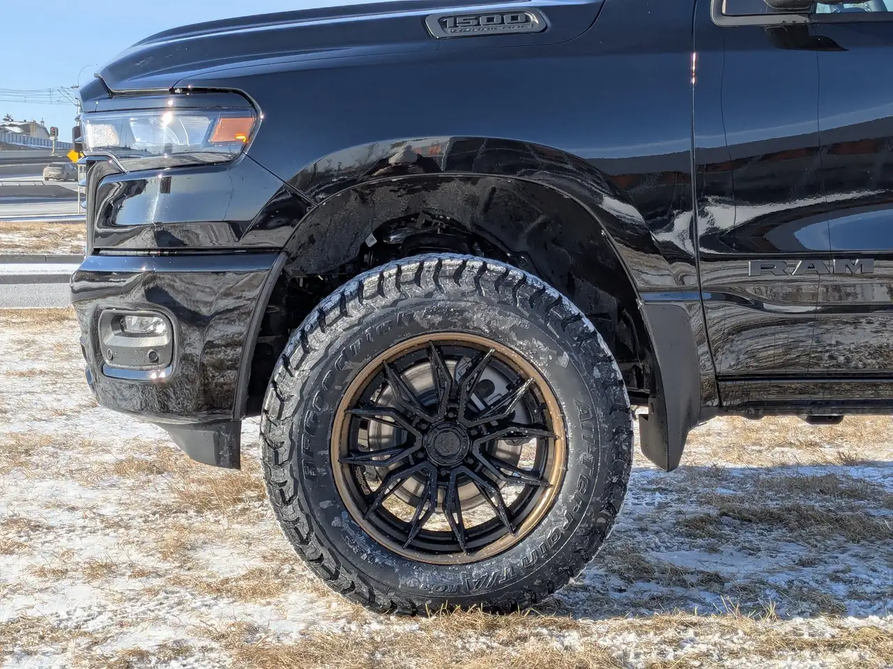 RAM 1500 снимка RAM 1500