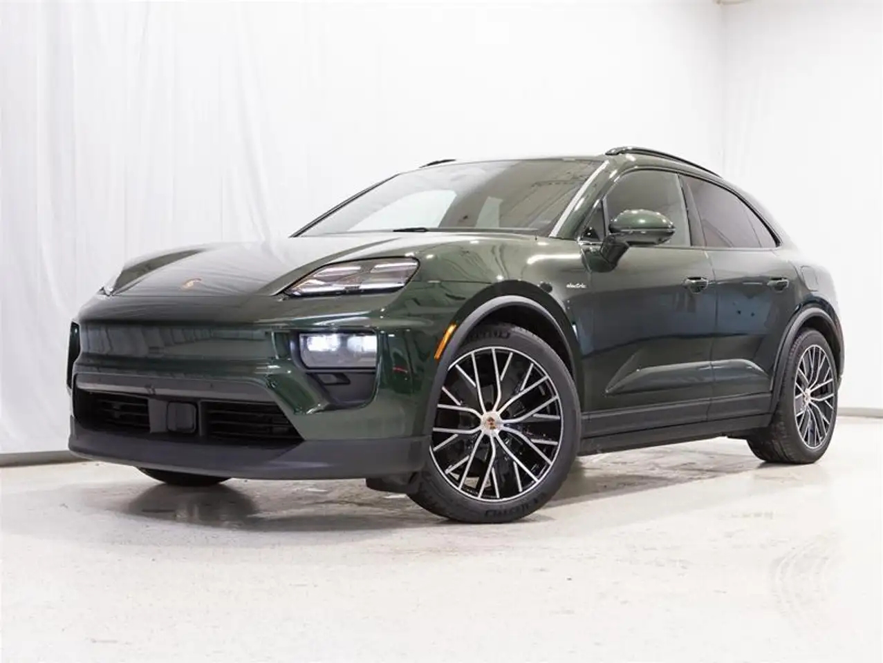 2025 Porsche Macan