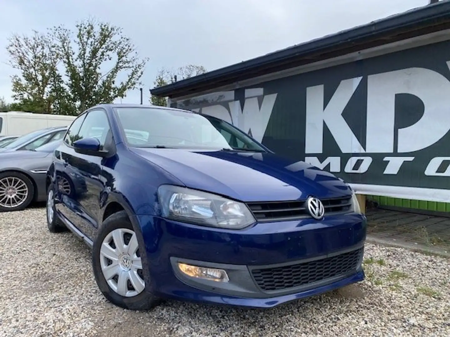 Volkswagen Polo 1.2 CR TDi Trendline DPF Bleu - 1
