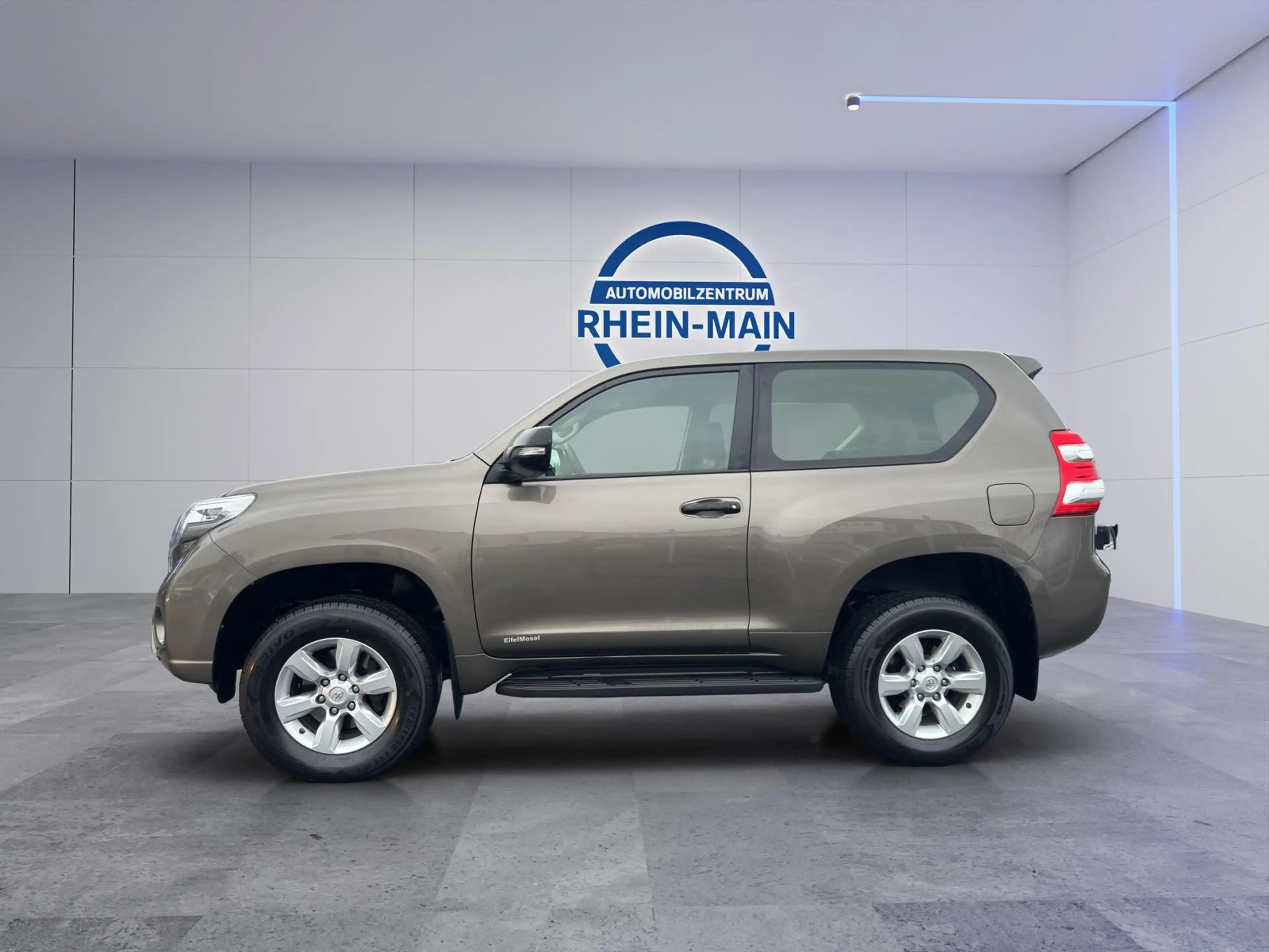 Toyota Land Cruiser 3.0 65.000km AUTOMATIK — photo 2