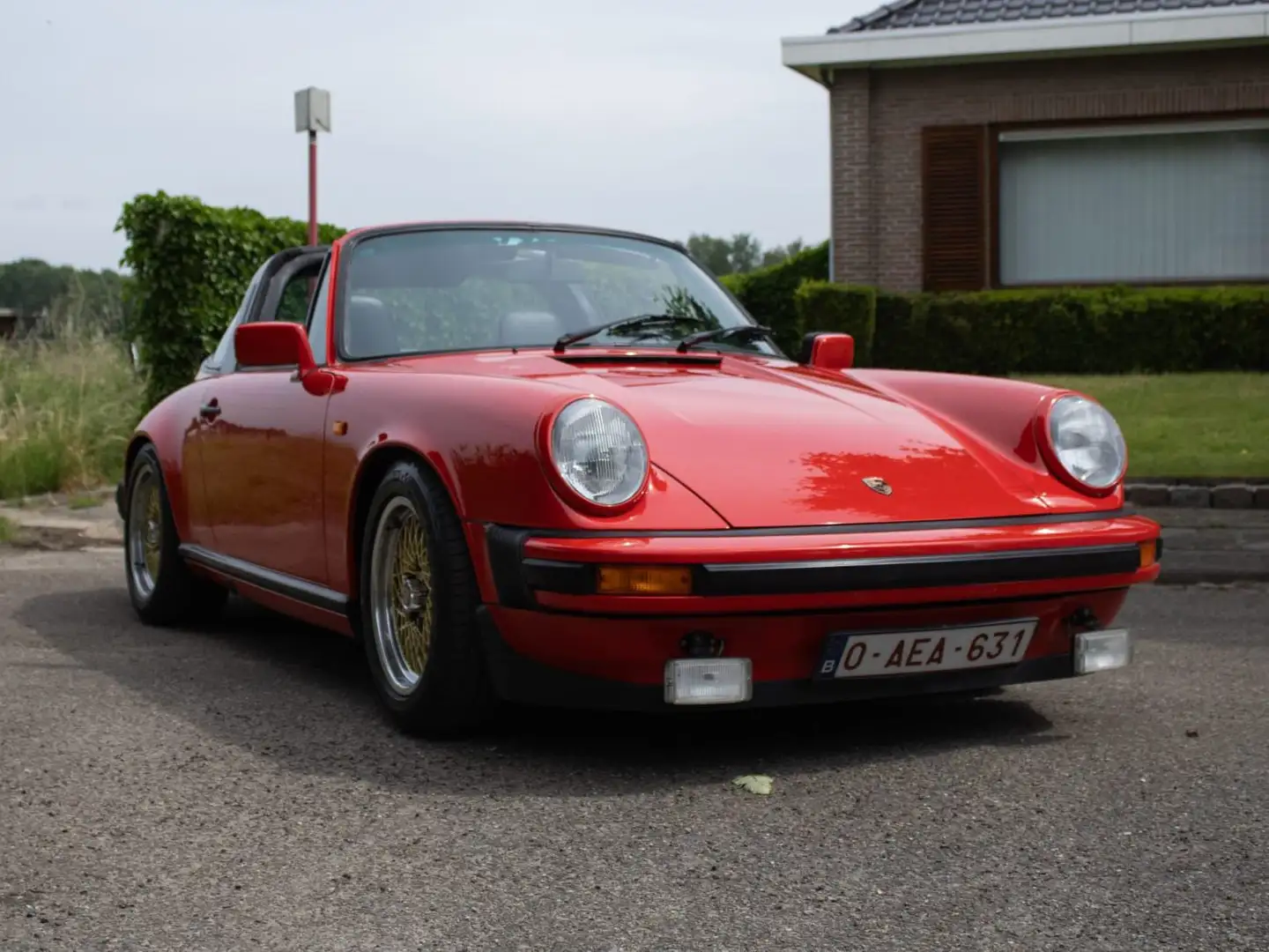 Porsche 911 targa SC 3.0 Rouge - 1