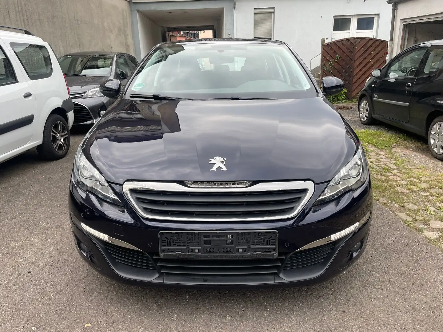 Peugeot 308 SW Active *Navi/Tempomat/PDC* Blau - 2