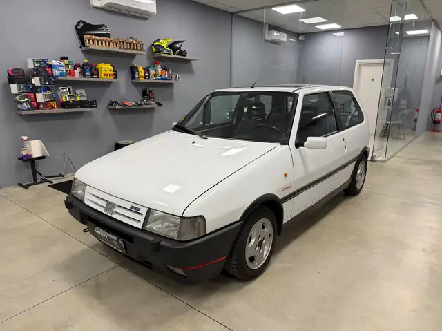 Fiat Uno Uno 3p 1.4 ie turbo Racing