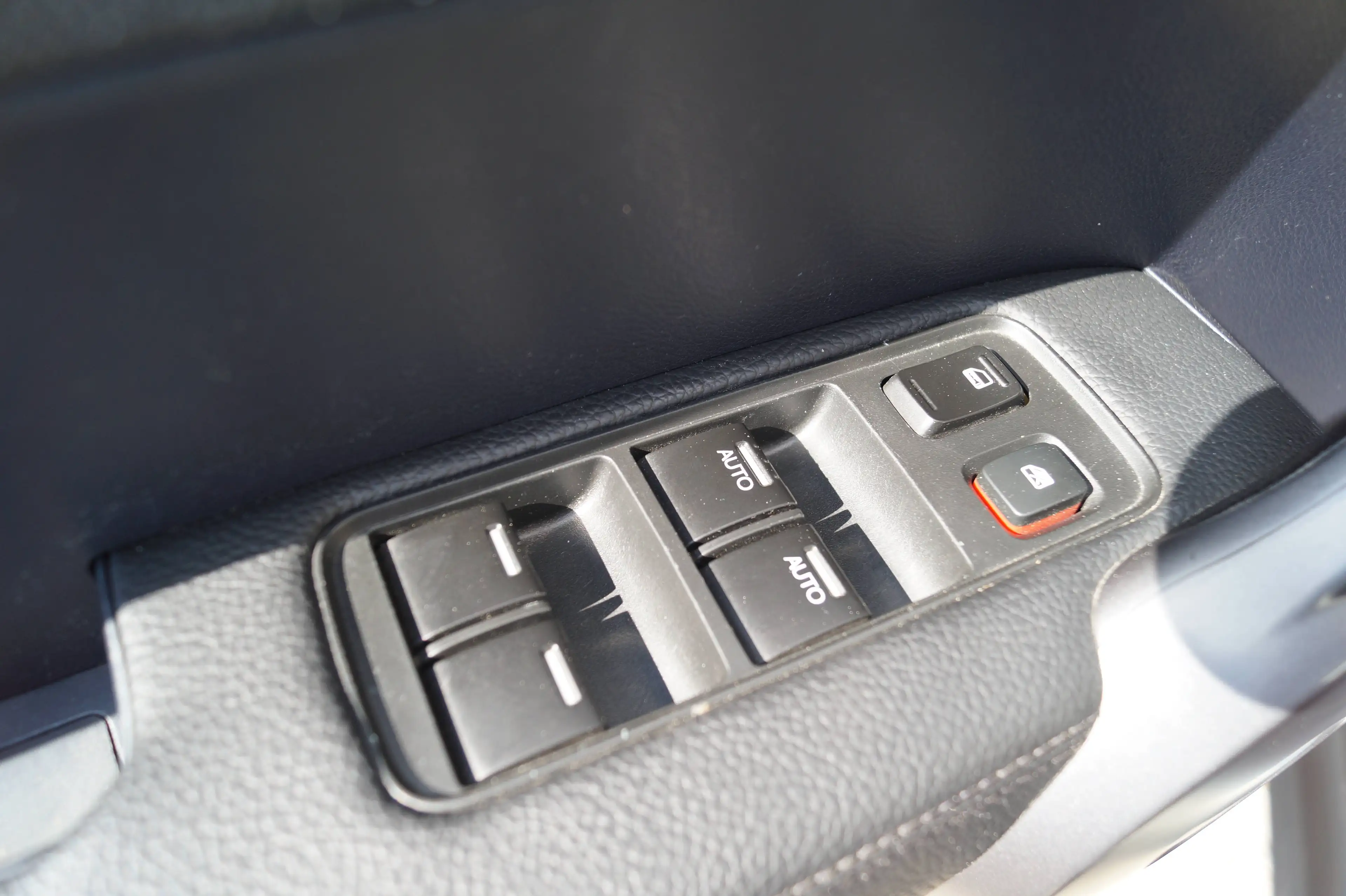 Honda CR-V Exclusive Edition Automatik*Leder* — photo 14