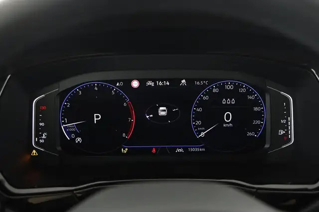 Volkswagen Touran view 13