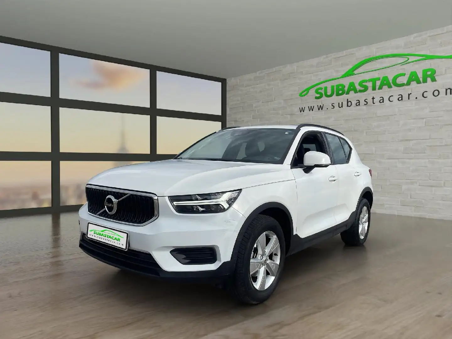 Volvo XC40 2.0 D3 Blanc - 1