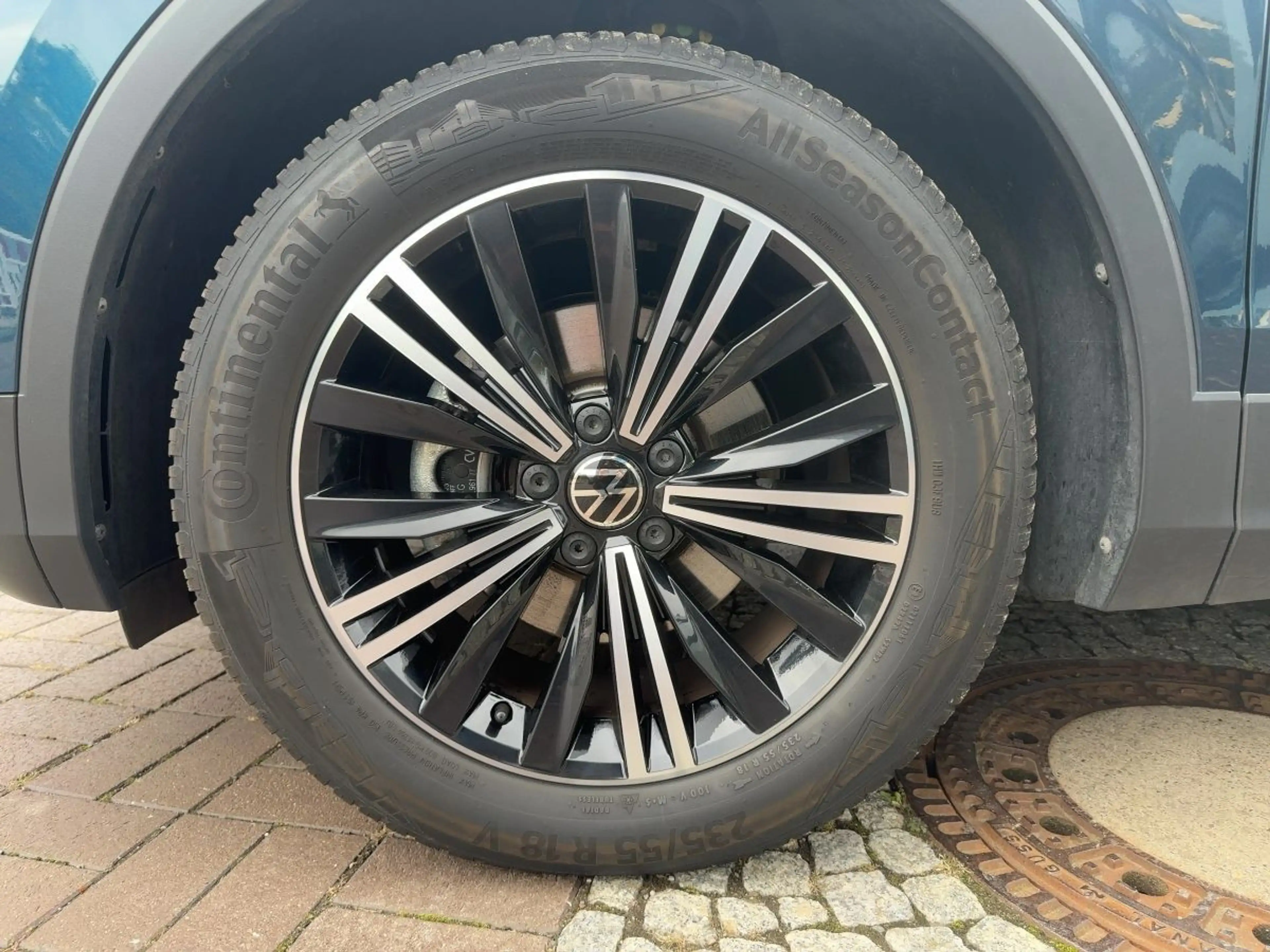 Volkswagen Tiguan 1.5 TSI DSG Elegance Navi LED SHZ ACC PDC — photo 14