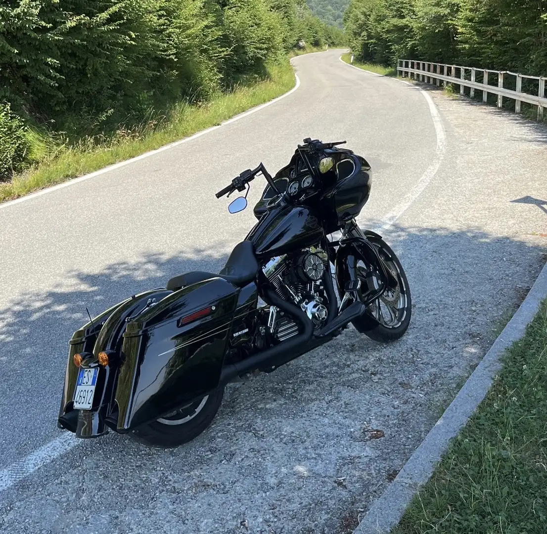 Harley-Davidson Road Glide - 1