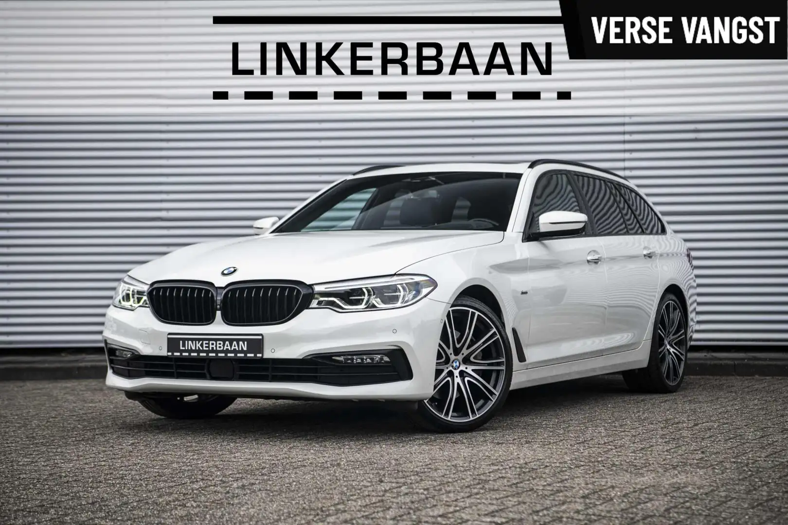 BMW 540 5-serie Touring 540i xDrive | Individual | Panodak Blanc - 1
