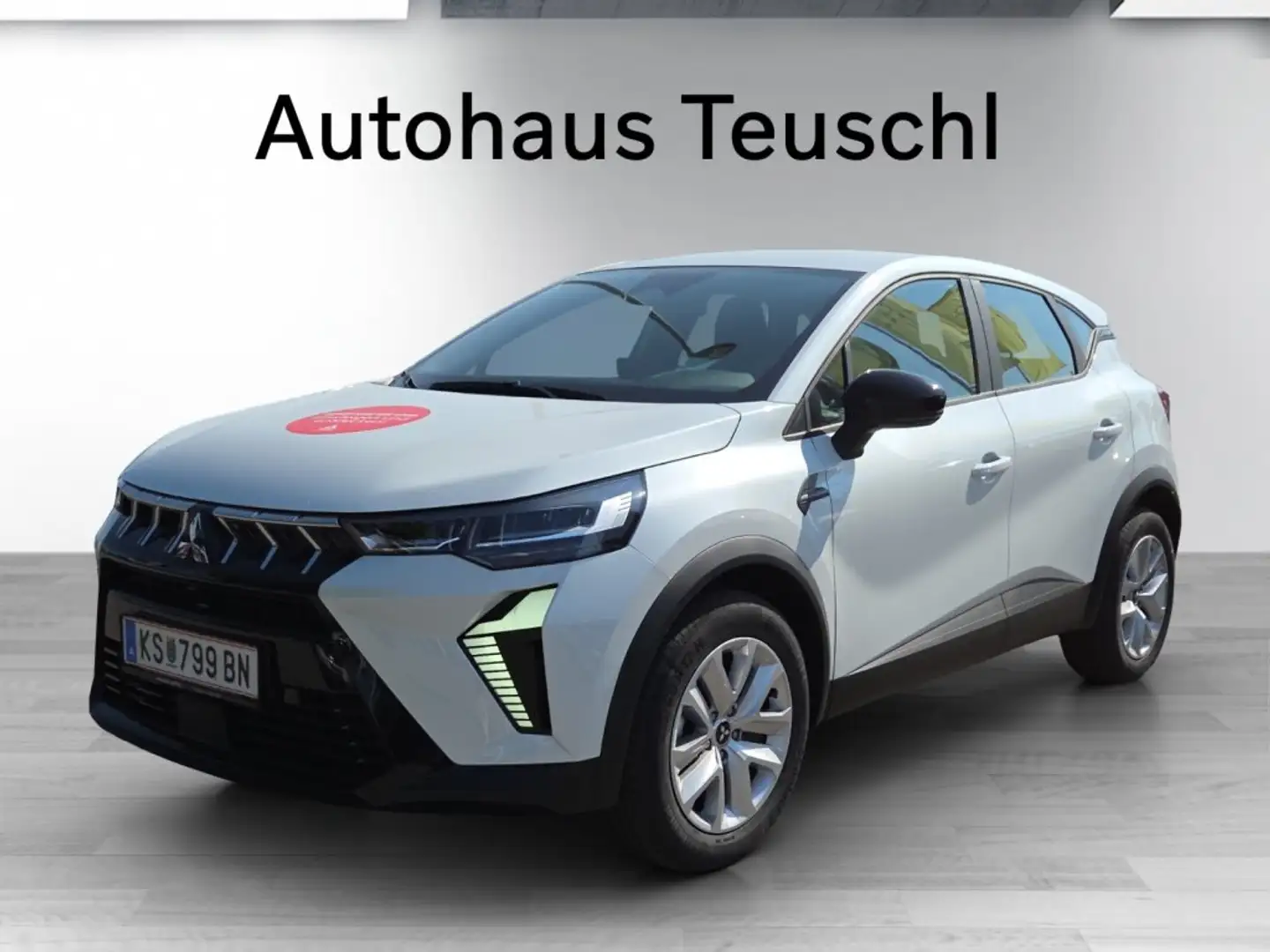 Mitsubishi ASX 1,0 Petrol Inform 25 Weiß - 1