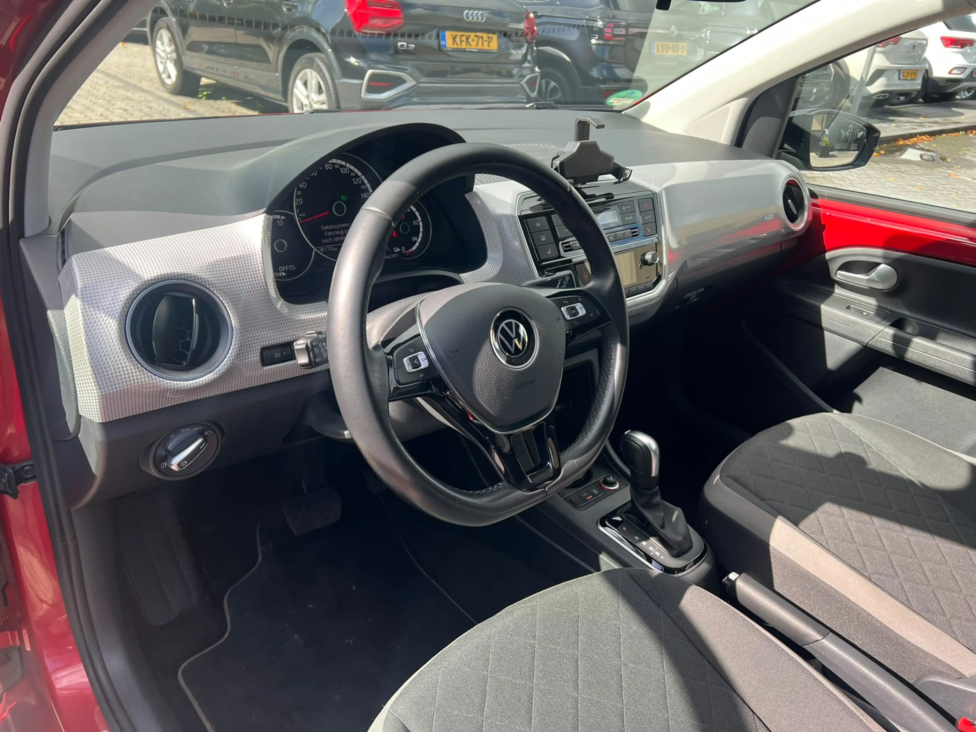 Volkswagen e-up! e-up camera, cruise, airco, pdc, multi stuur — photo 2