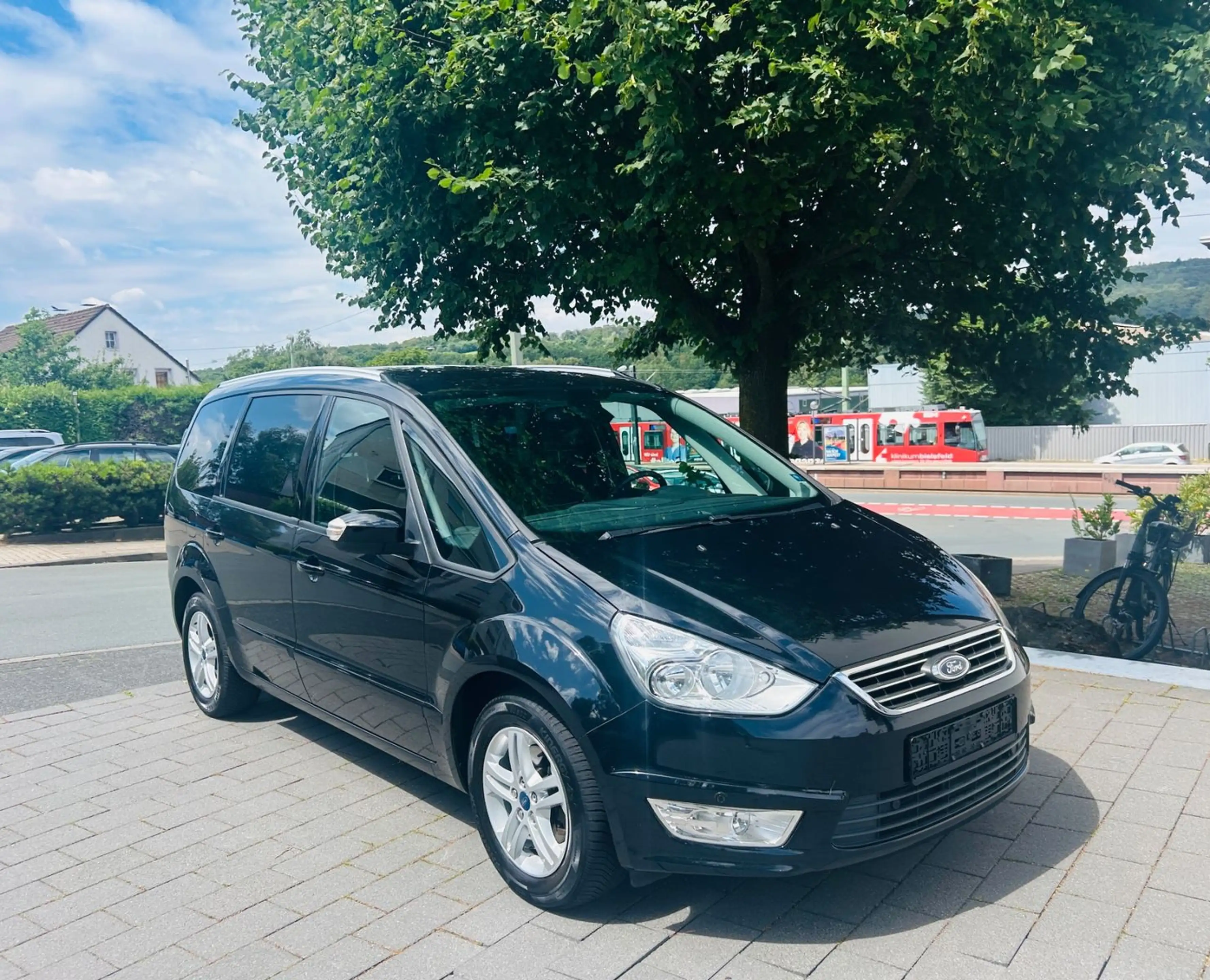 Ford Galaxy Business Edition 7-Sitzer *RFK, Navi*