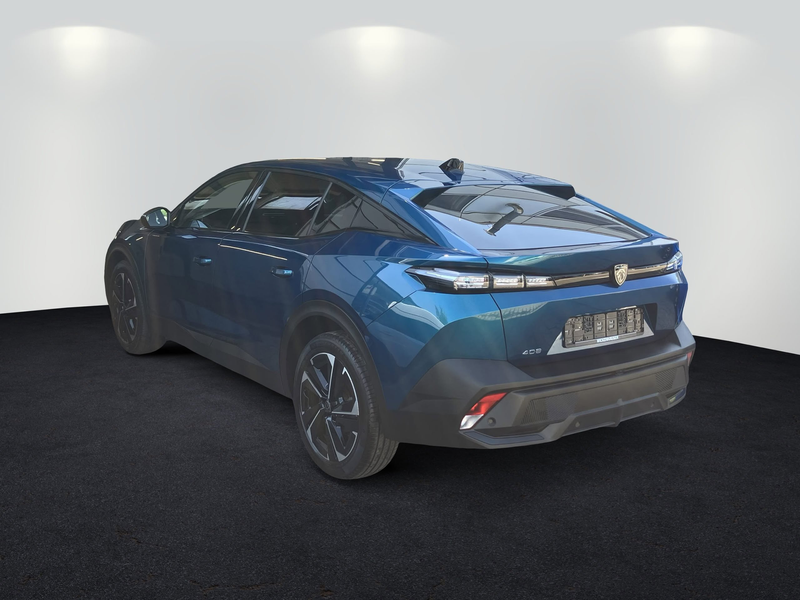 Peugeot 408 1.2 130 Pure Tech Allure Pack ACC+Navi+Kam360 — photo 5