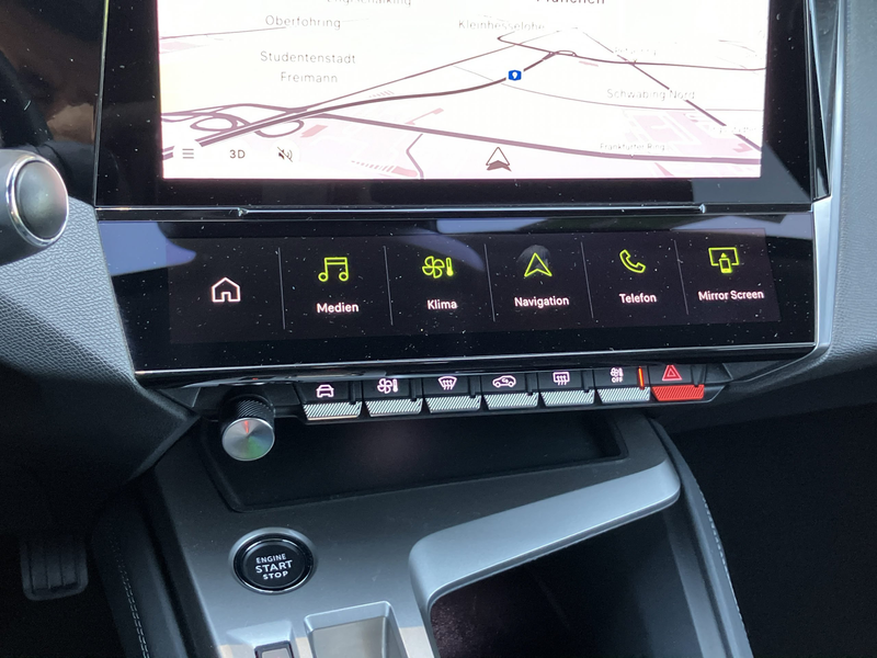 Peugeot 408 1.2 130 Pure Tech Allure Pack ACC+Navi+Kam360 — photo 11