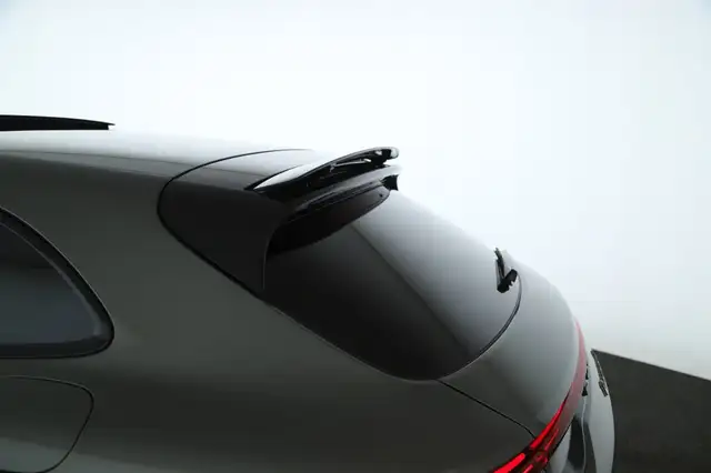 Porsche Panamera 4 E-Hybrid Sport Turismo SPORTDESIGN Ansicht 26