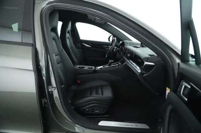 Porsche Panamera 4 E-Hybrid Sport Turismo SPORTDESIGN Ansicht 12