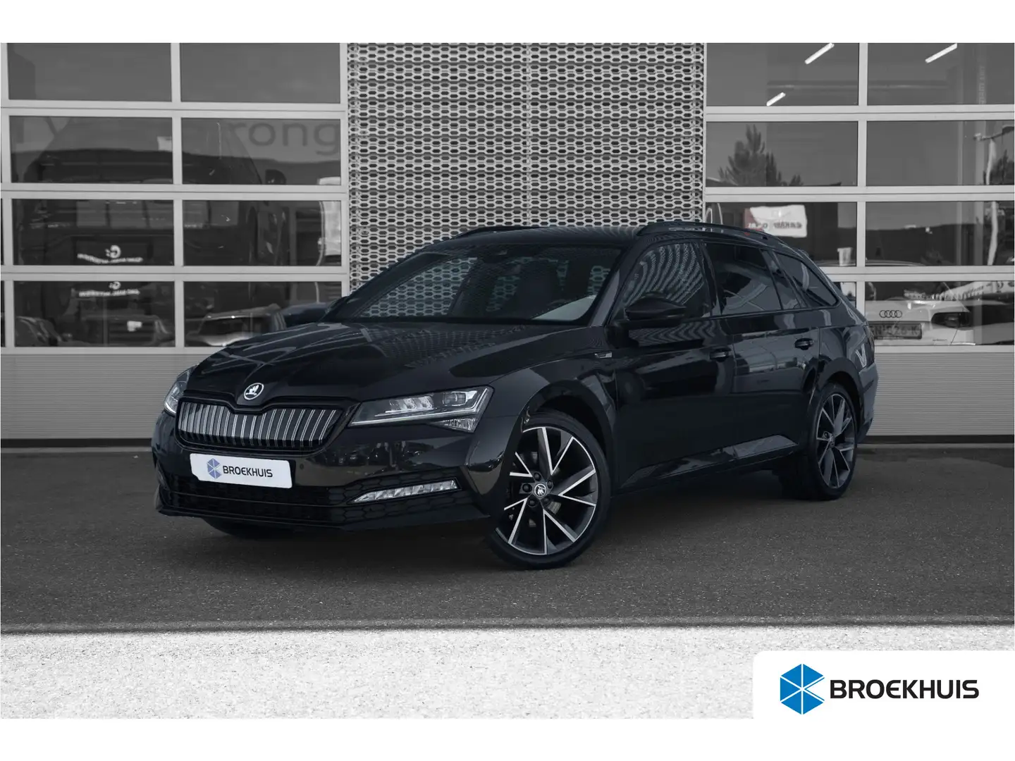 Skoda Superb Combi 1.4 TSI iV 218pk Sportline Business | Adapt. Zwart - 1