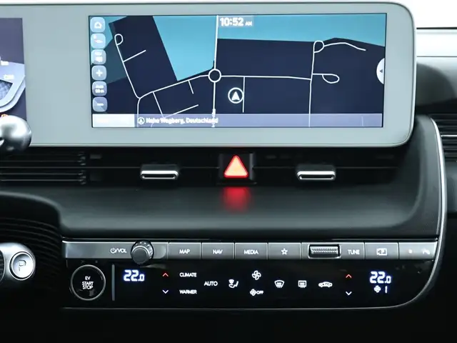 Hyundai Ioniq 5 view 12