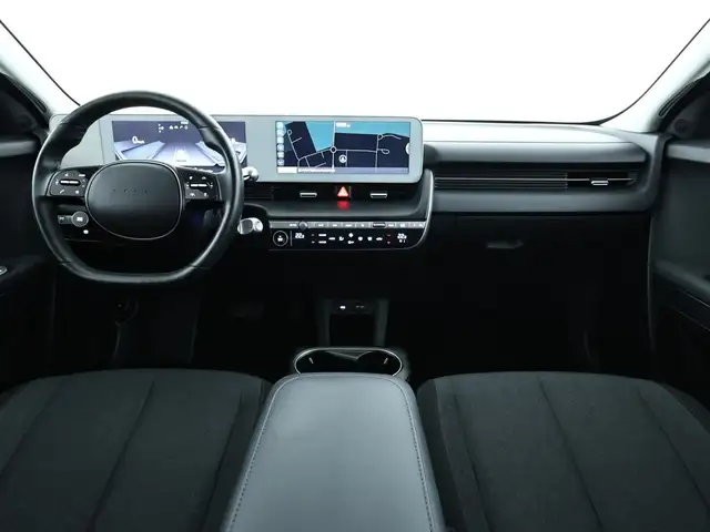 Hyundai Ioniq 5 view 9