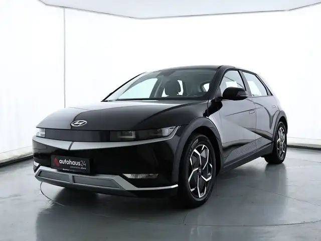 Hyundai Ioniq 5 view 3