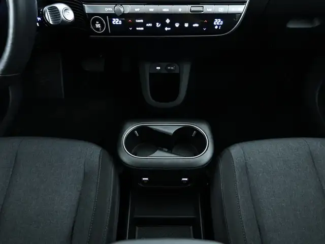 Hyundai Ioniq 5 view 13