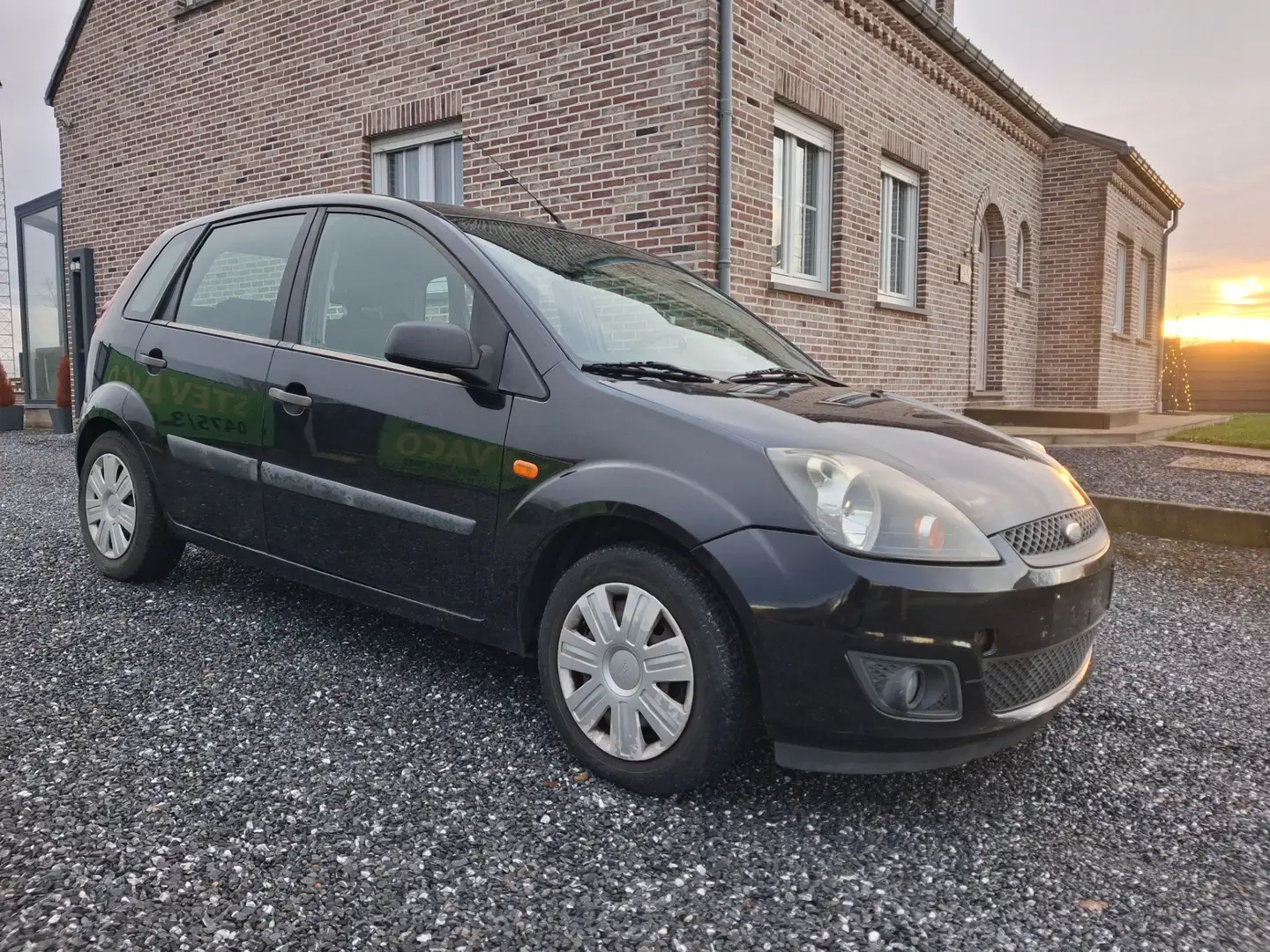 Ford Fiesta Fiesta 1.4 TDCI Ghia Noir - 1
