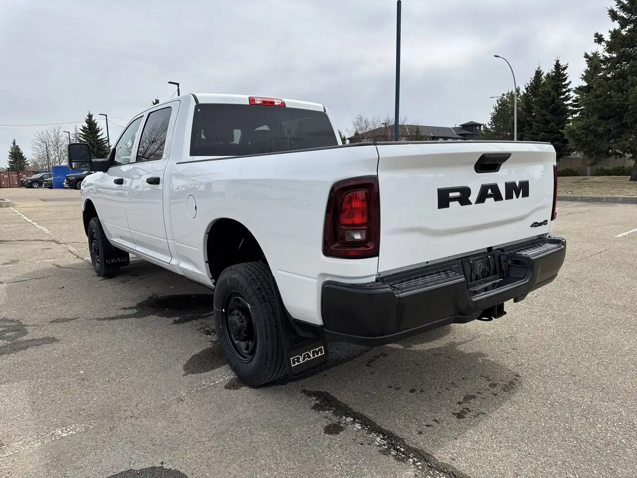 RAM 2500 снимка RAM 2500