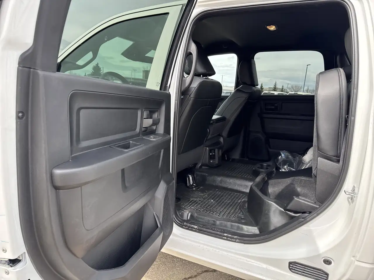 RAM 2500 снимка RAM 2500