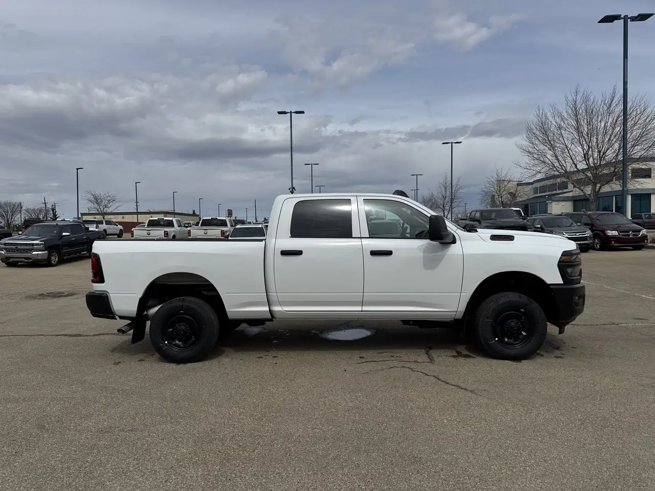 RAM 2500 снимка RAM 2500