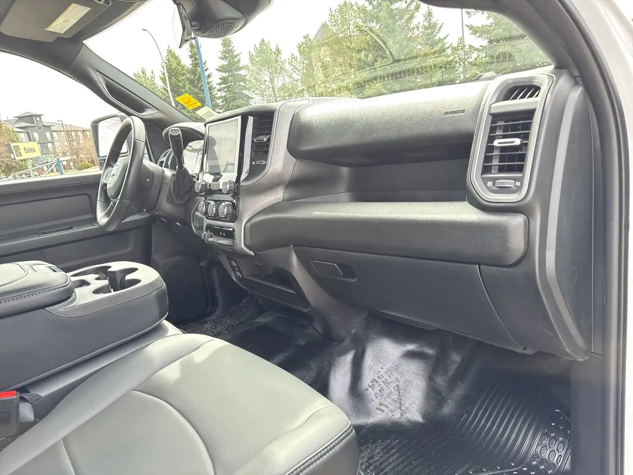 RAM 2500 снимка RAM 2500