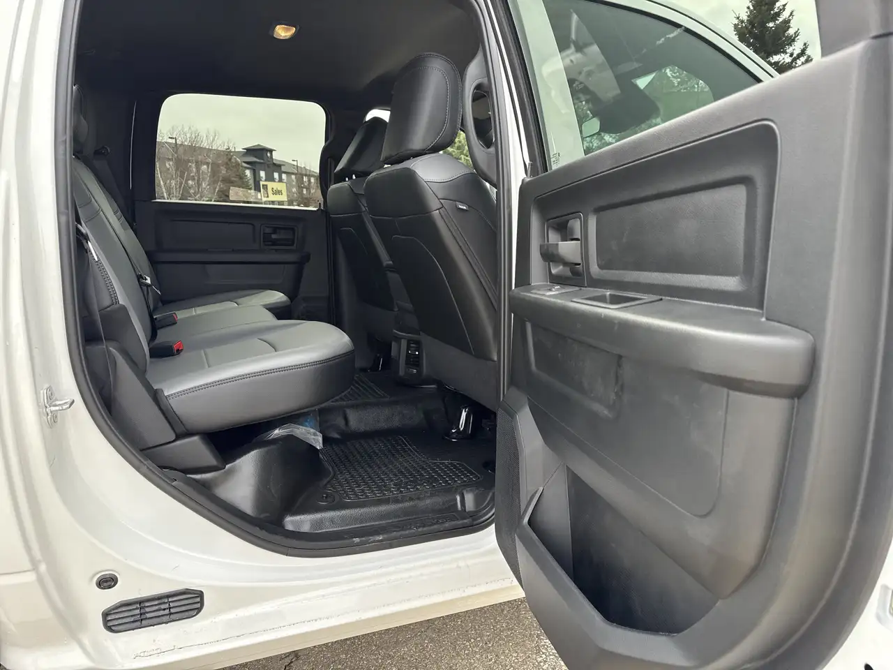RAM 2500 снимка RAM 2500