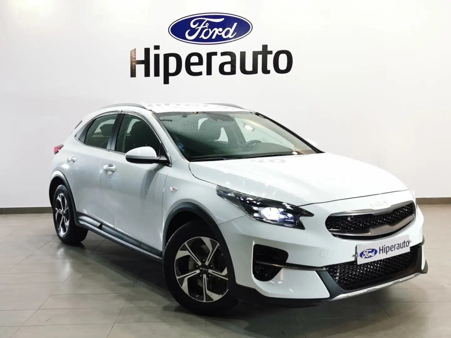 Kia XCeed 1.0 T-GDi Drive Blanco - 1